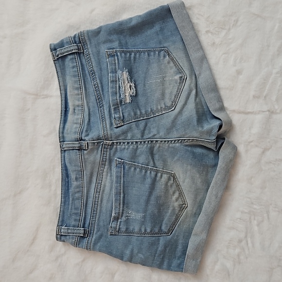 Wax Jean Low Rise Short Ripped - Picture 2 of 5